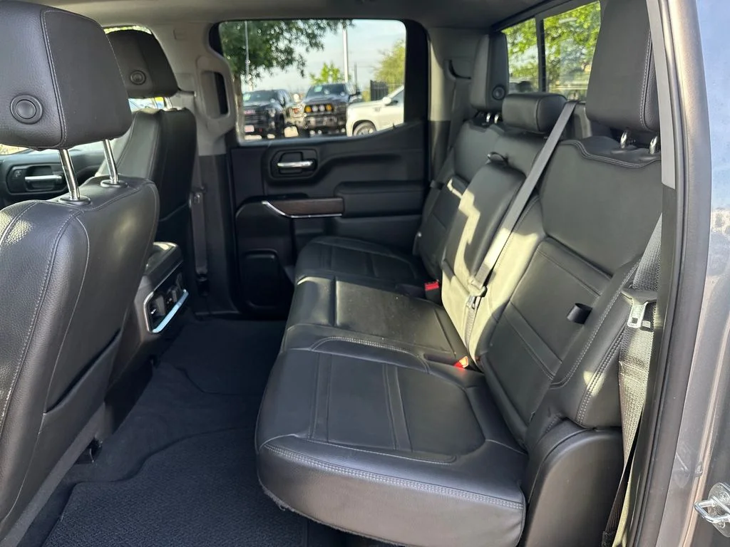 Used 2022 Gray GMC Denali image 31