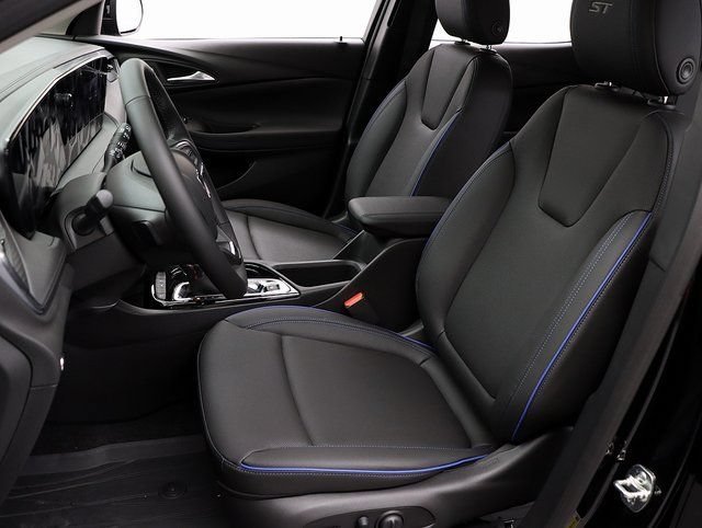 2026 Buick Encore GX Sport Touring - Photo 10