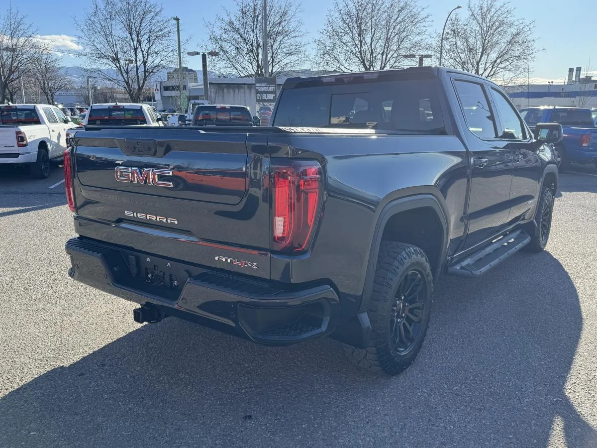 Used 2022 Grey GMC At4x image 6