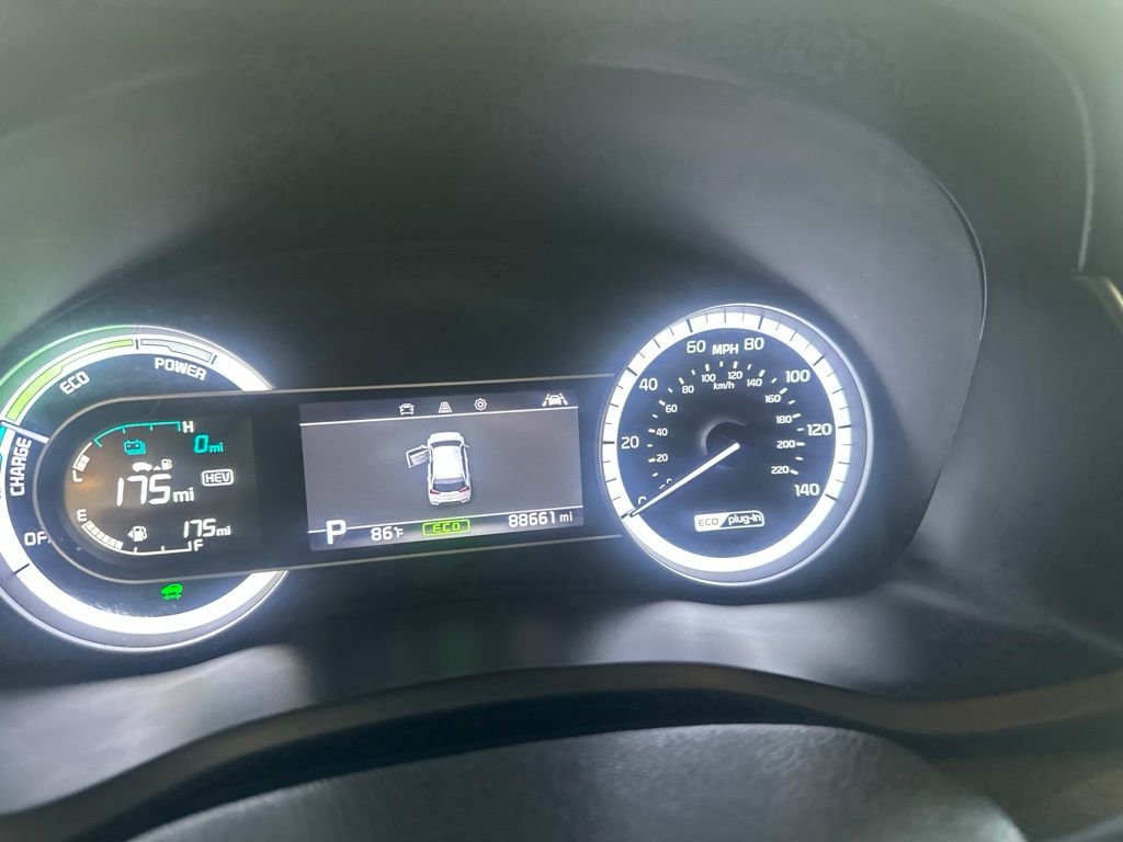 Used 2019 Black Kia LX image 12