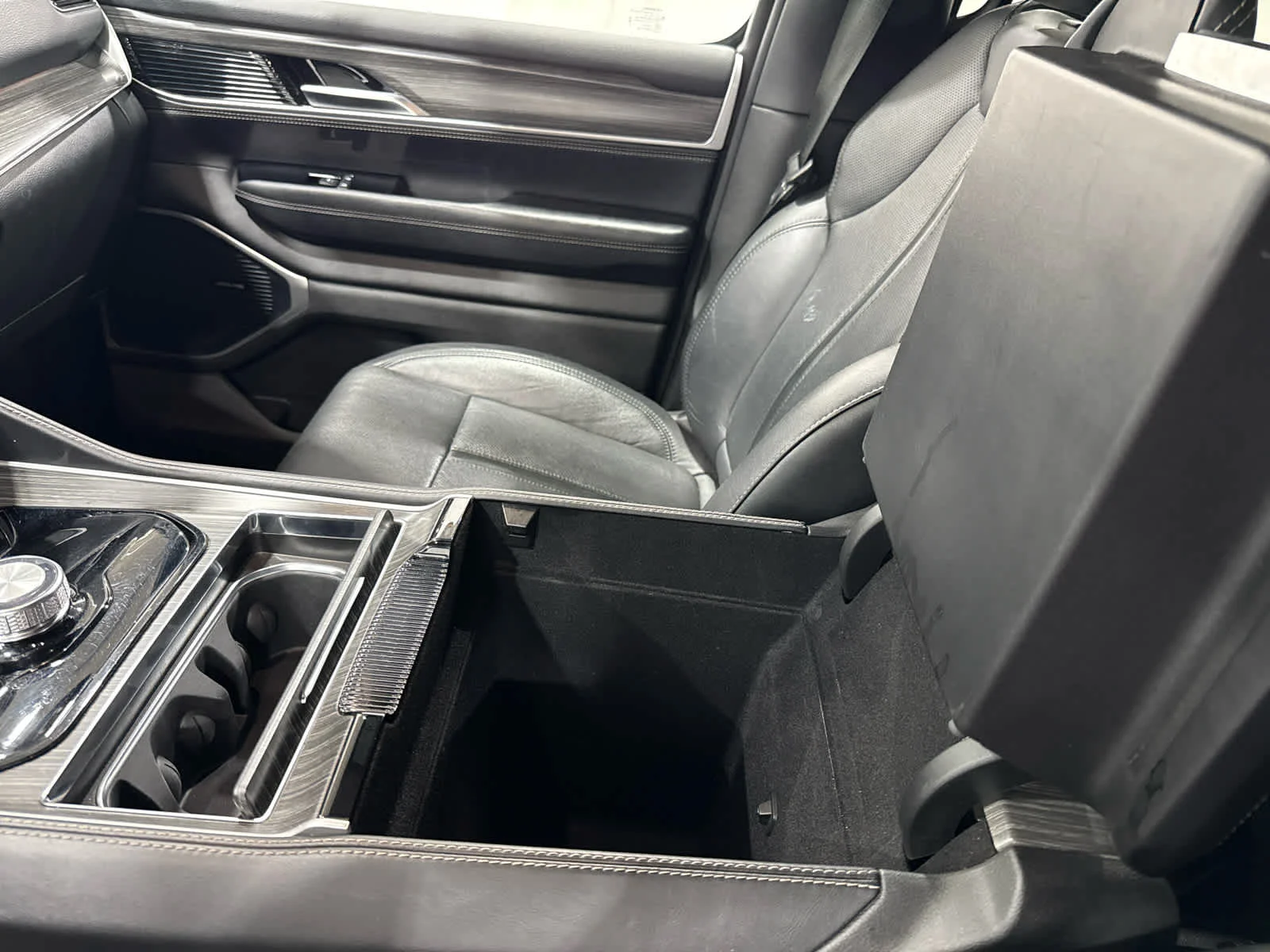 Used 2024 Gray/gray Jeep Series II image 20