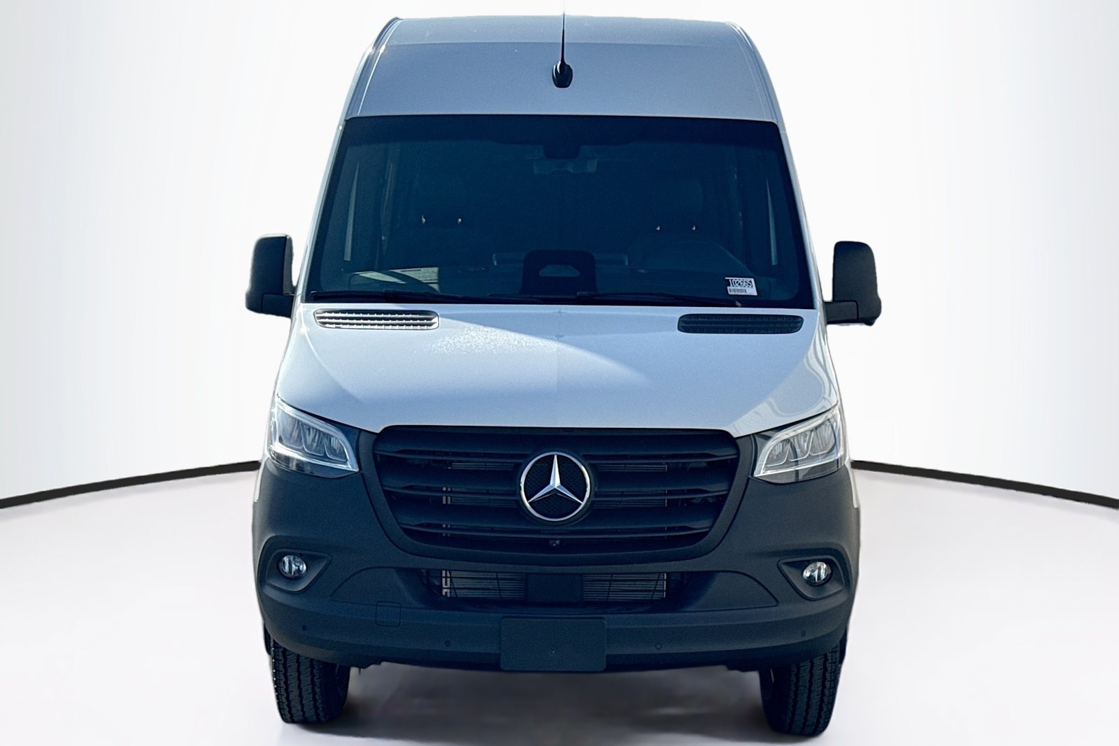New 2026 Arctic White Mercedes-Benz  image 2