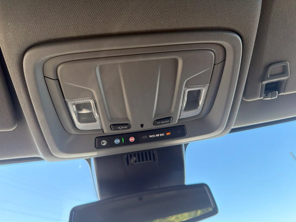 Used 2026 White Sands Chevrolet Custom image 32