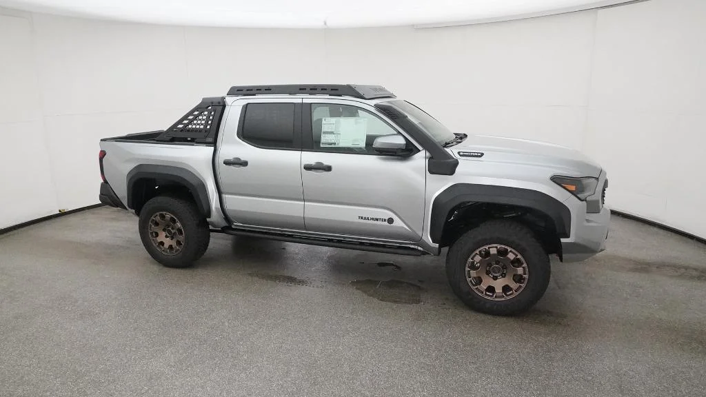 2025 Toyota Tacoma Trailhunter - Photo 5