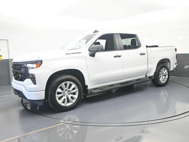2024 Chevrolet Silverado 1500 Custom