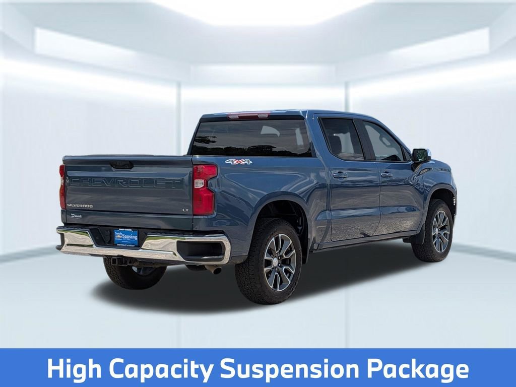 Used 2024 Lakeshore Blue Metallic Chevrolet LT (2FL) image 6