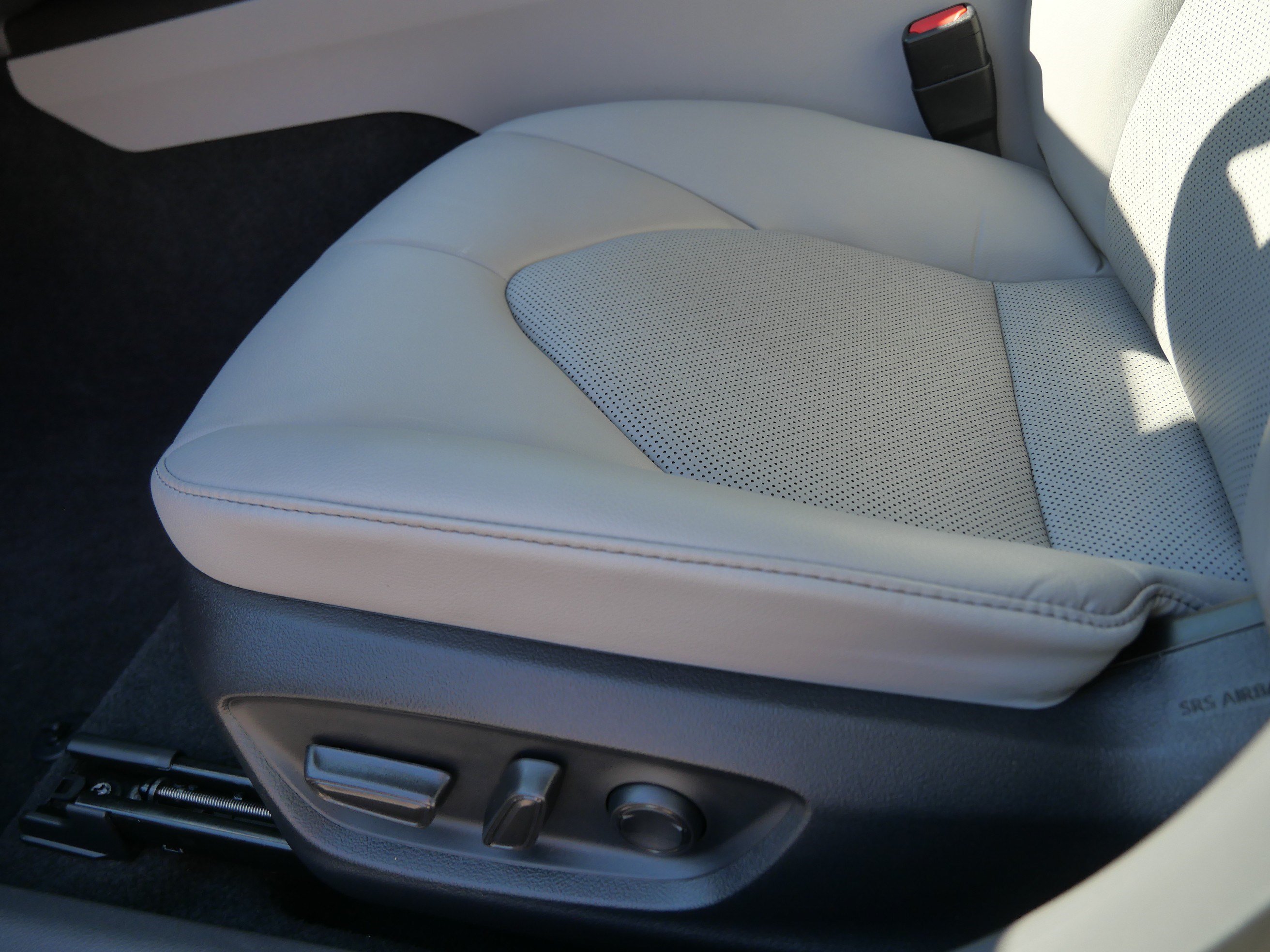 Certified Used 2023 Celestial Silver Metallic Toyota XLE image 21