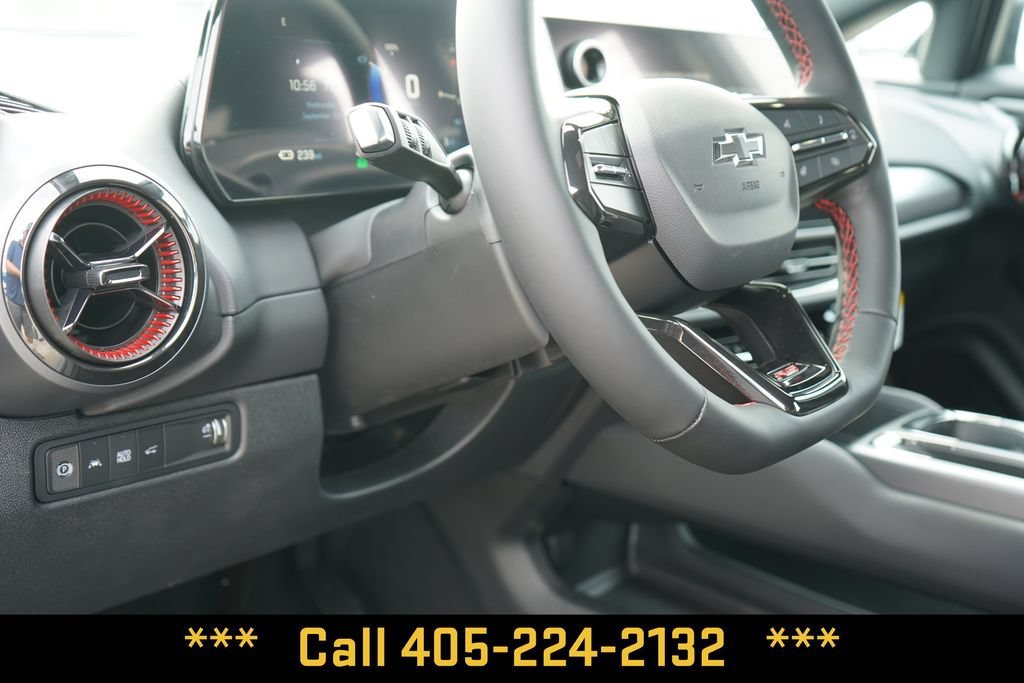 2025 Chevrolet Equinox EV RS - Photo 16
