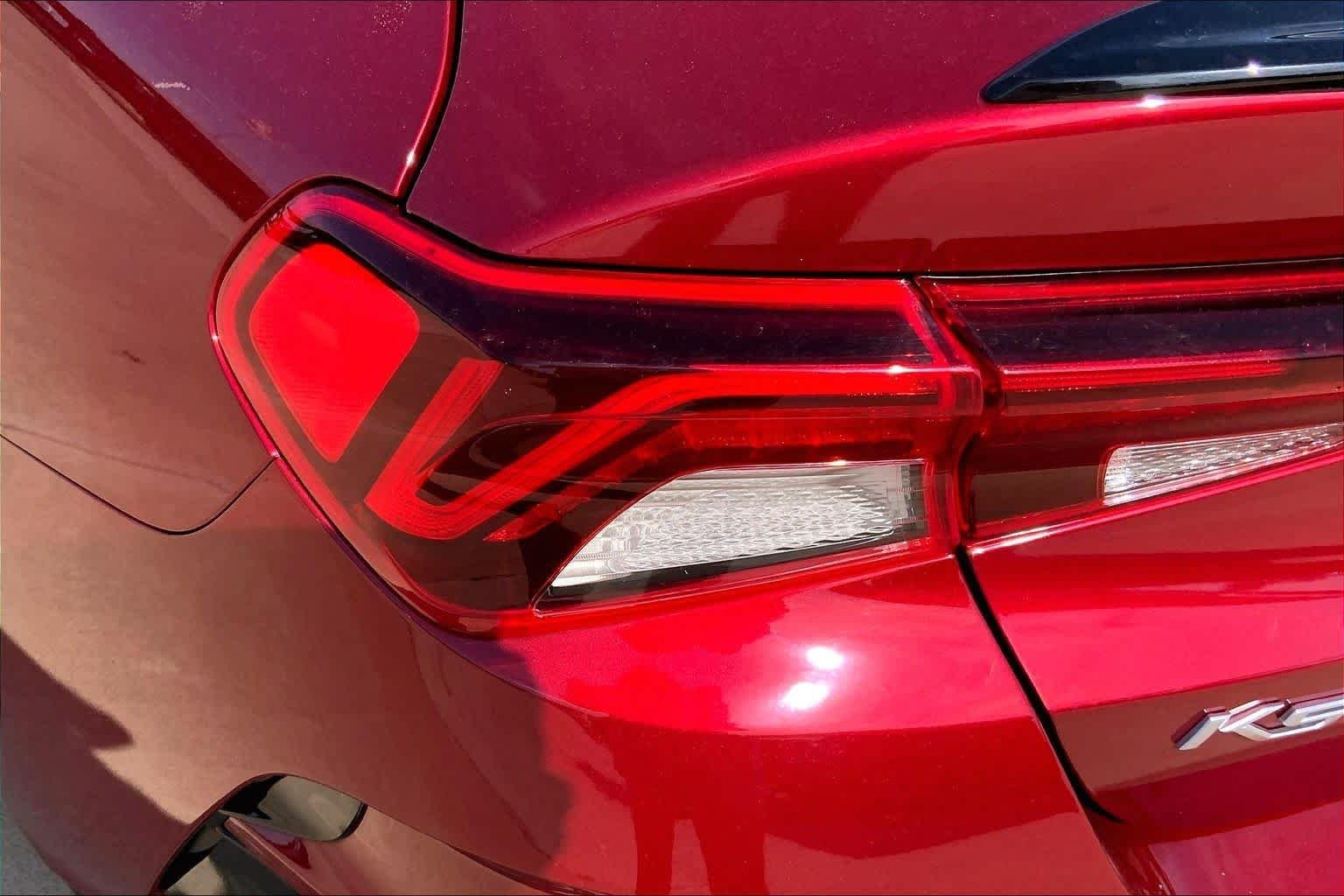 Used 2022 Passion Red Kia GT-Line image 28