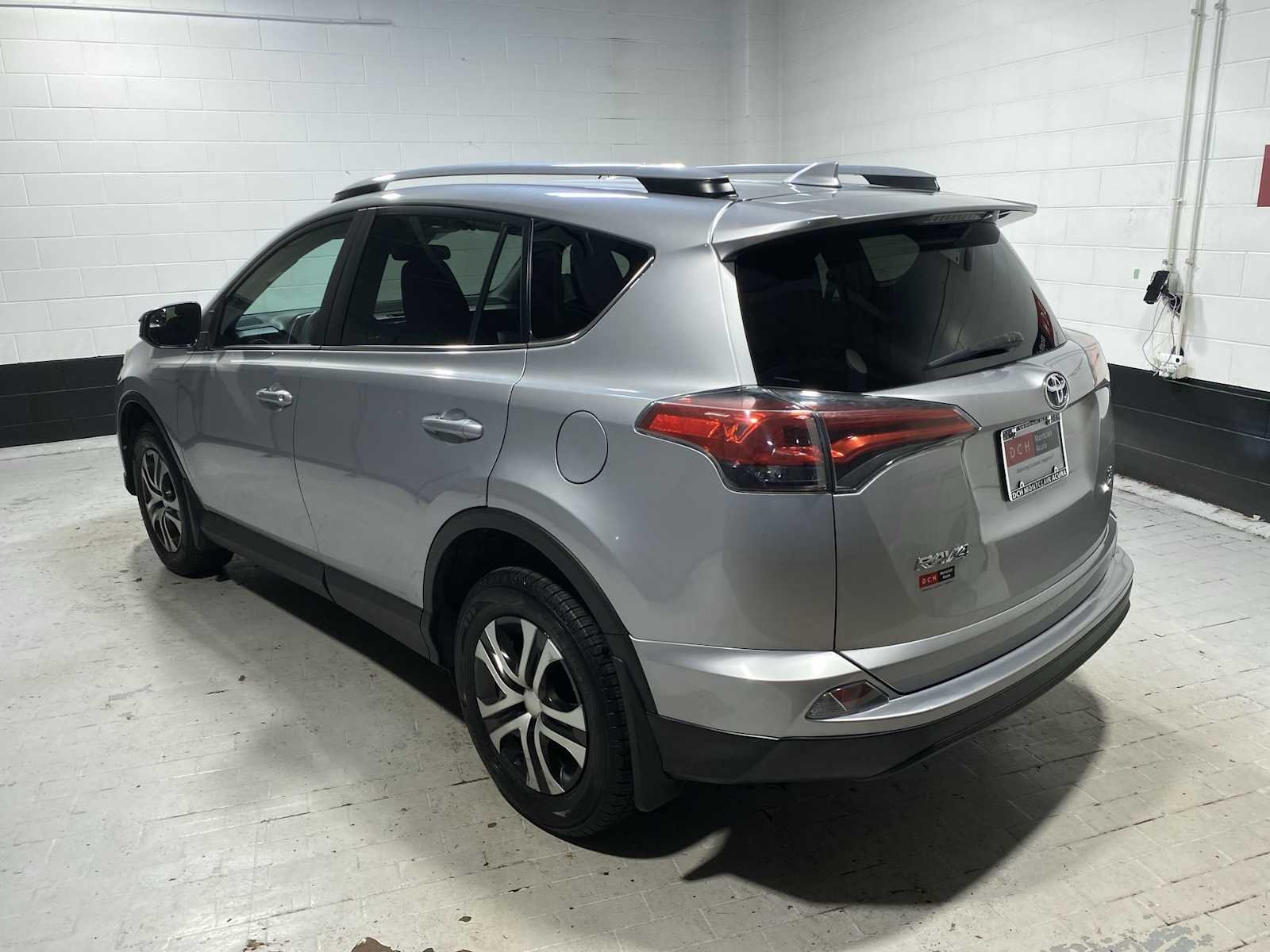 Used 2017 Silver Sky Metallic Toyota LE image 4