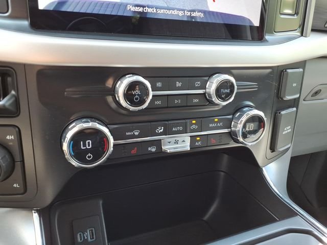 Used 2021 Red Ford XLT image 29