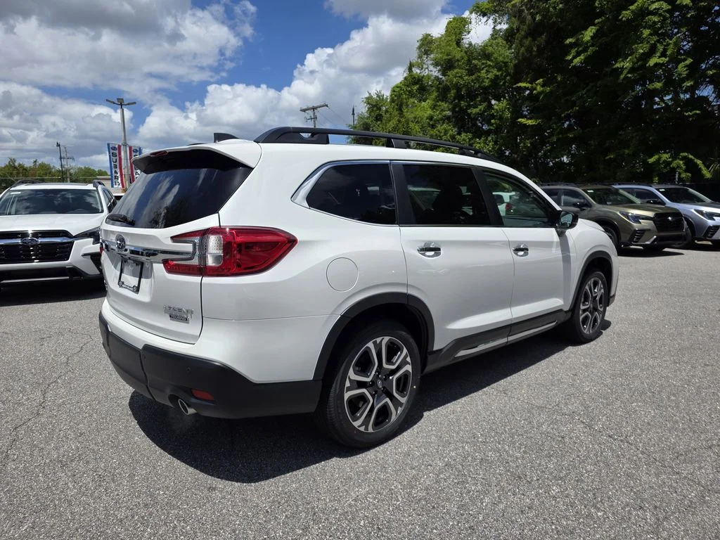 New 2026 CRYSTAL WHITE PEARL Subaru Touring 7-Passenger image 3