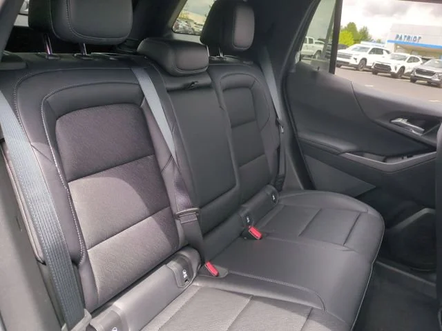 New 2026 Lakeshore Blue Metallic Chevrolet LT image 29