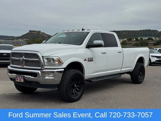 Used 2018 White Ram Laramie image 1