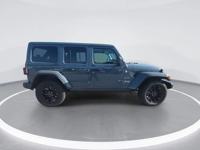 Used 2024 Gray Jeep Sahara 4xe image 9