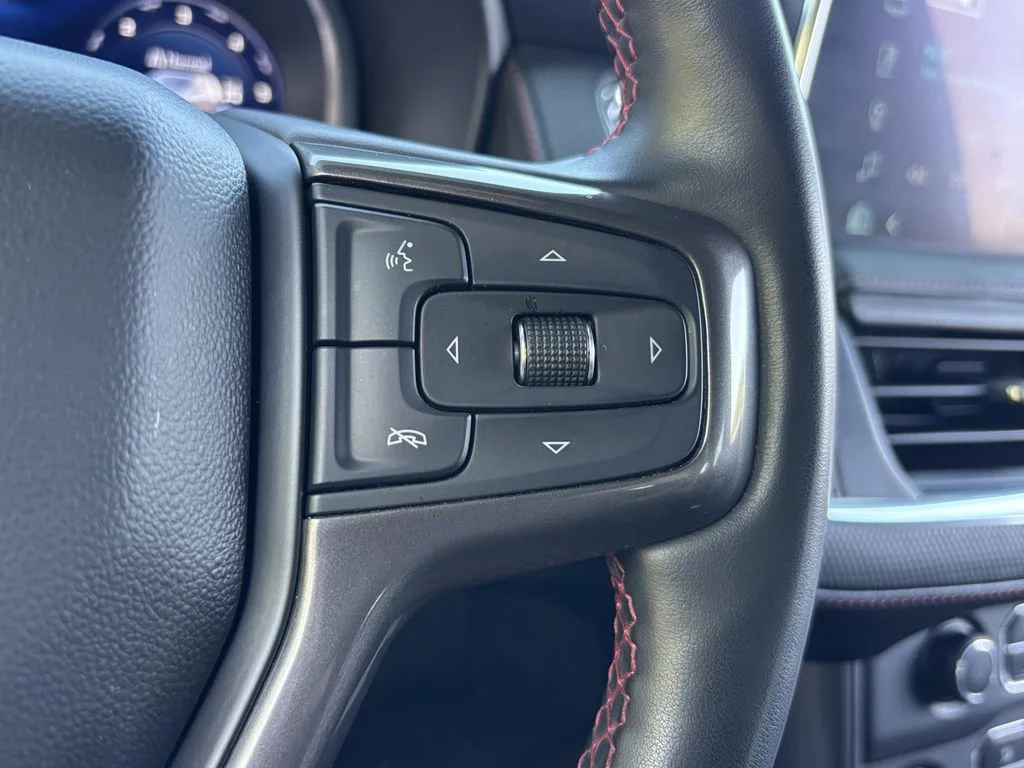 Used 2023 Black Chevrolet RST image 30