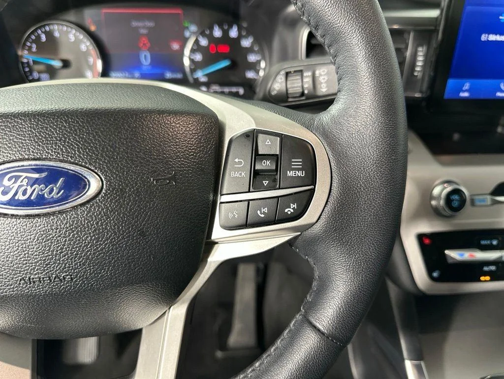 Used 2024 Black Metallic Ford XLT image 14
