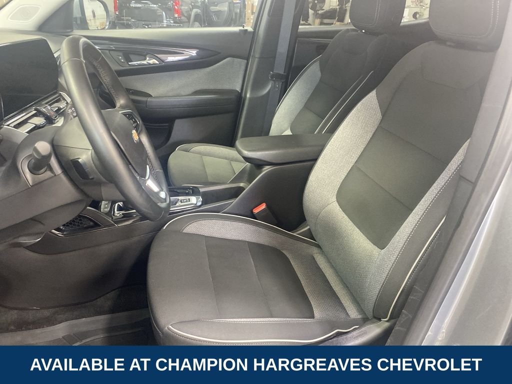 Used 2024 Sterling Gray Metallic Chevrolet LT image 26