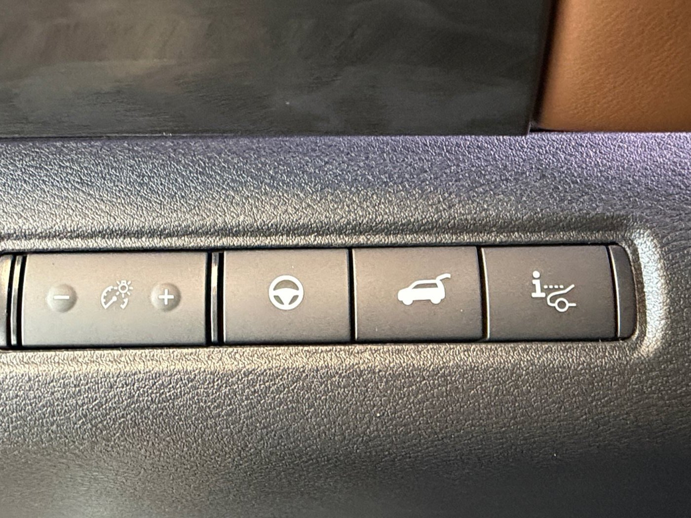 New 2026 Everest White Pearl Tricoat Nissan Platinum image 32