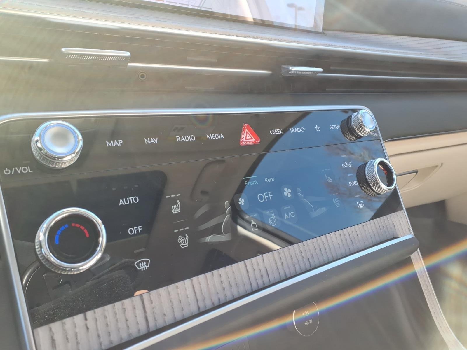 2026 GENESIS GV80 Advanced - Photo 17