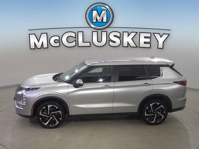 2024 Mitsubishi Outlander SE - Photo 32