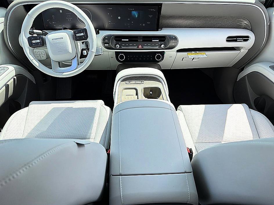 New 2026 Abyss Black Pearl Hyundai SEL Premium 7P image 6