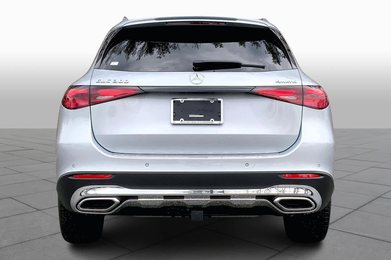 New 2026 Cirrus Silver Metallic Mercedes-Benz GLC 300 image 4