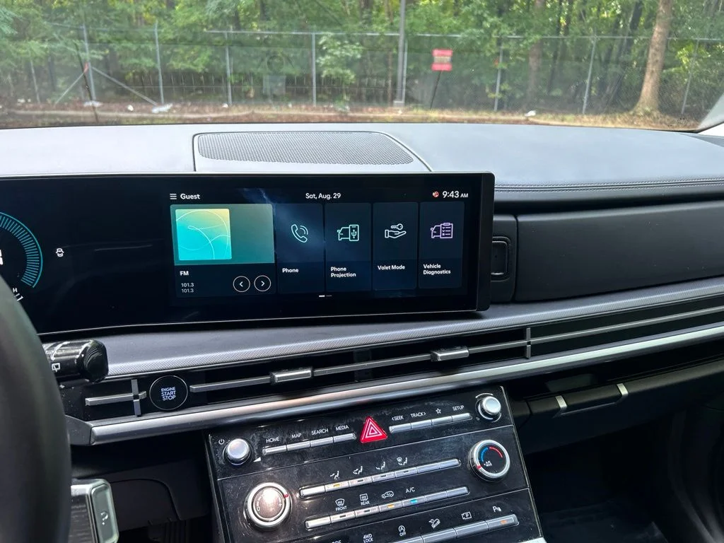 Used 2026 Black Hyundai SE image 18
