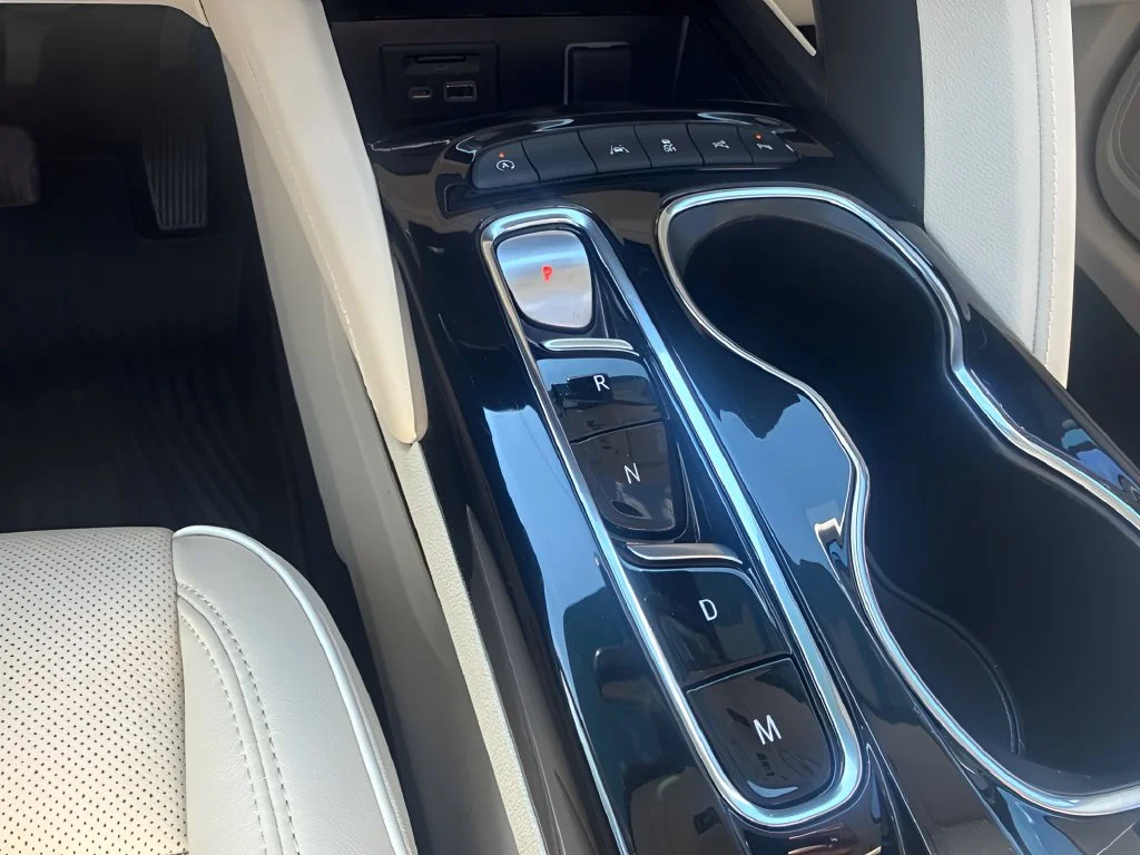 Used 2022 Blue Buick Avenir image 14