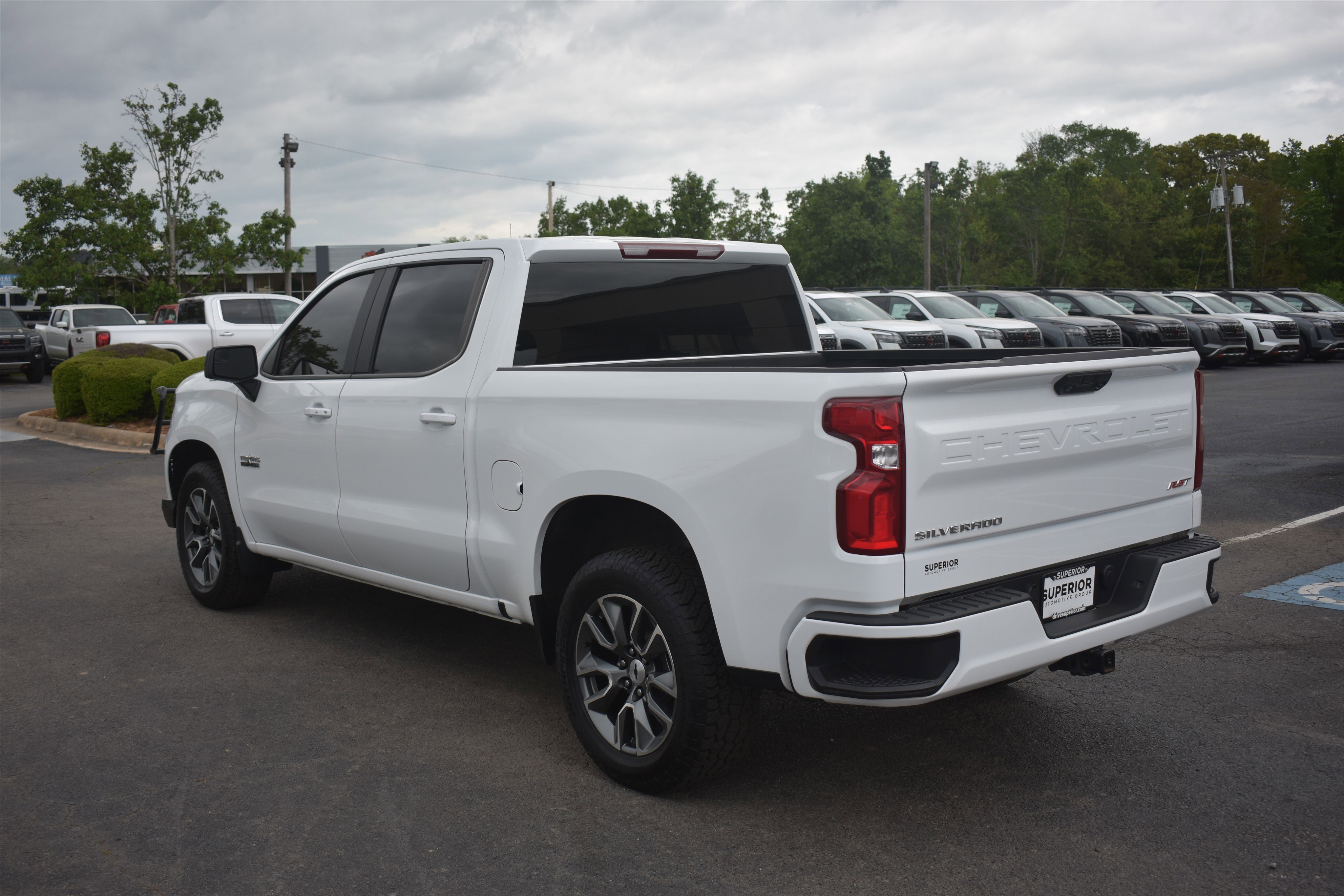 Used 2024 Summit White Chevrolet RST image 9