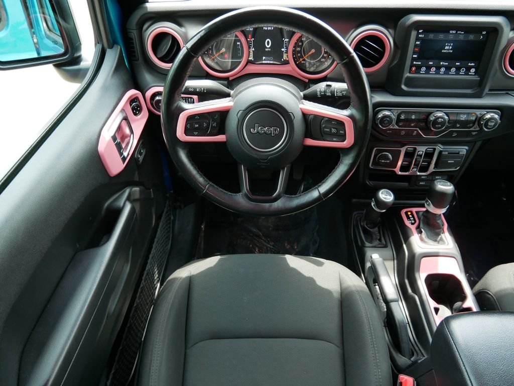 Certified Used 2020  Jeep Unlimited Sport image 12