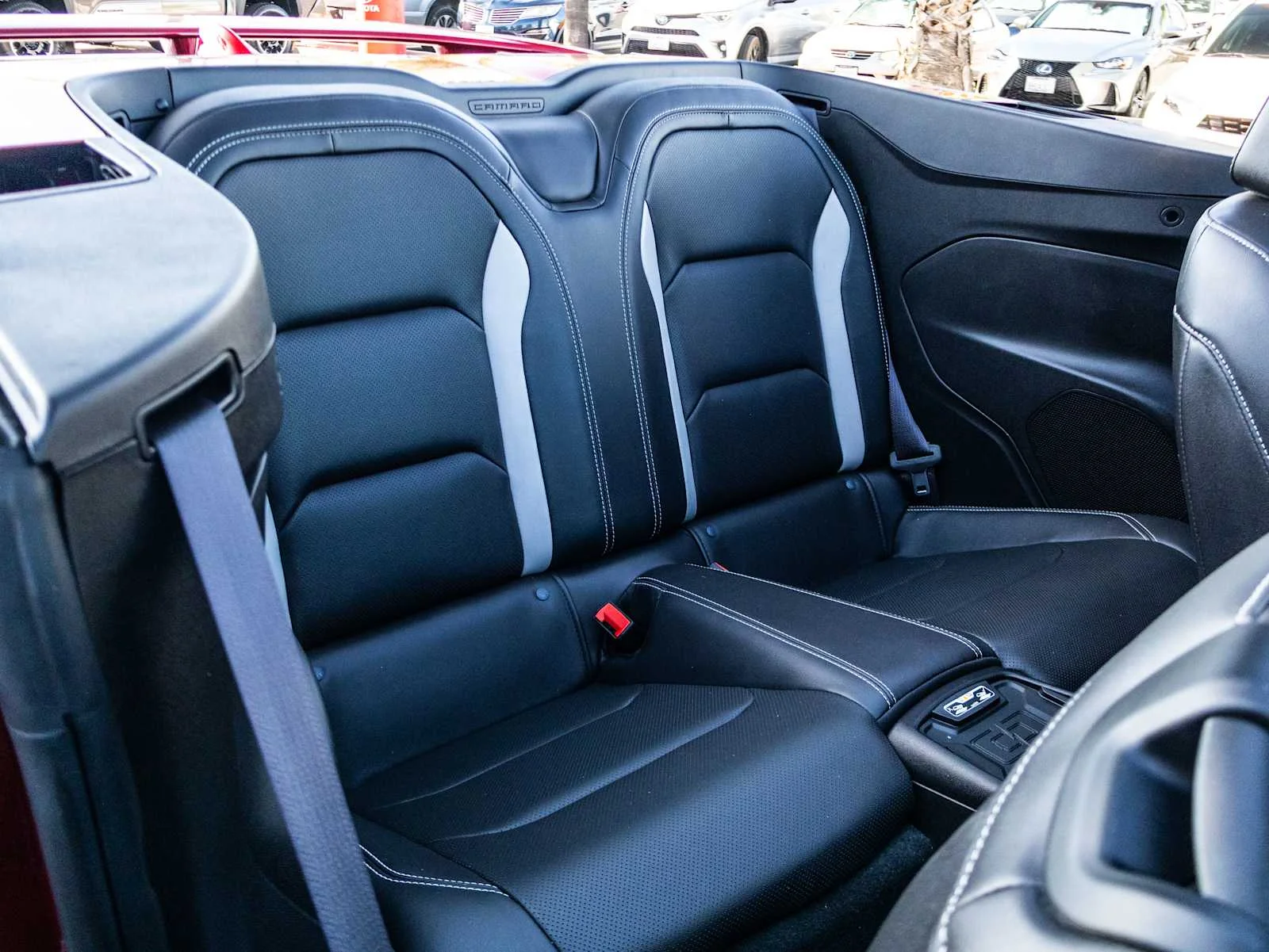 Used 2016 Red Chevrolet 2LT image 29