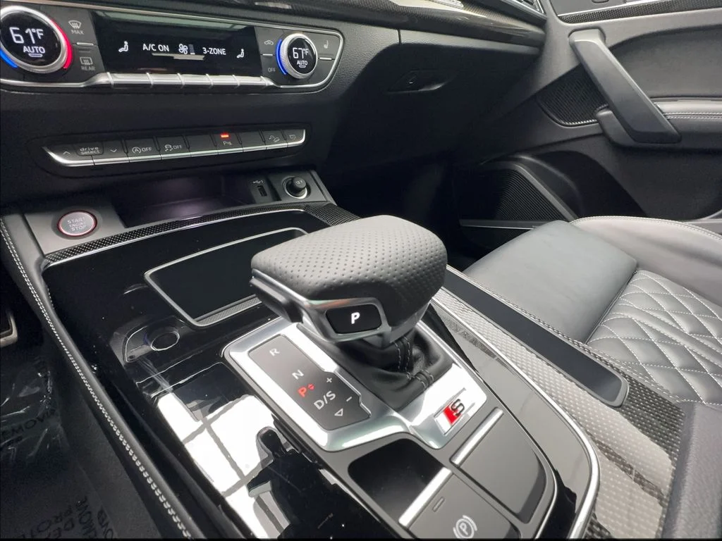 Used 2024 White Audi Premium Plus image 43