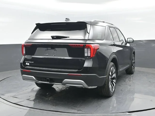 New 2027 Agate Black Metallic Ford Platinum™ image 21