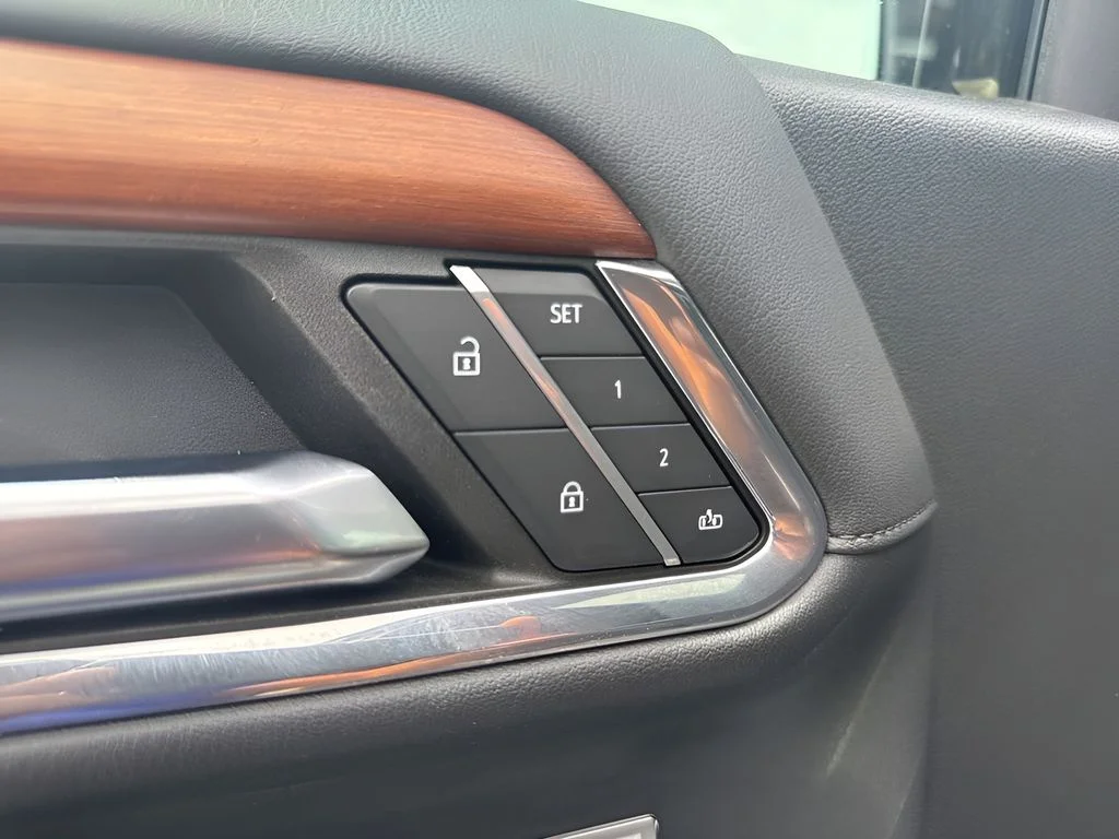 Used 2023 Black GMC Denali image 11