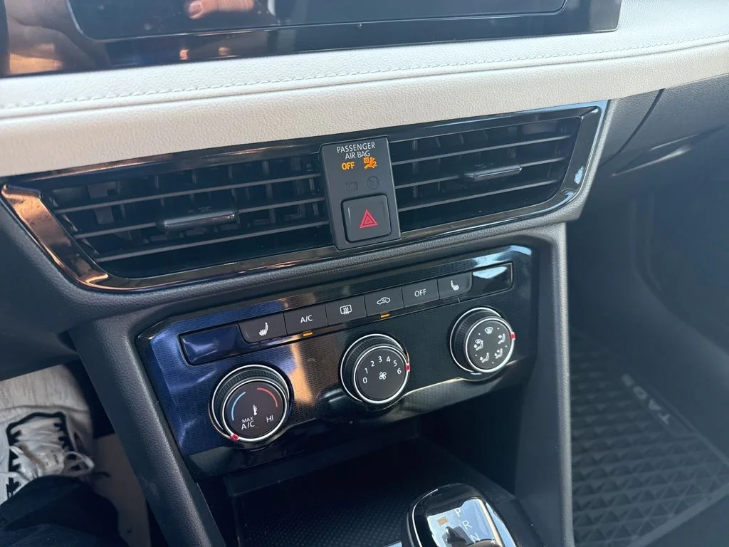 2025 Volkswagen Taos S - Photo 42