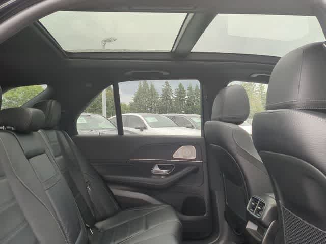 Used 2025 Black Mercedes-Benz GLE 580 image 22
