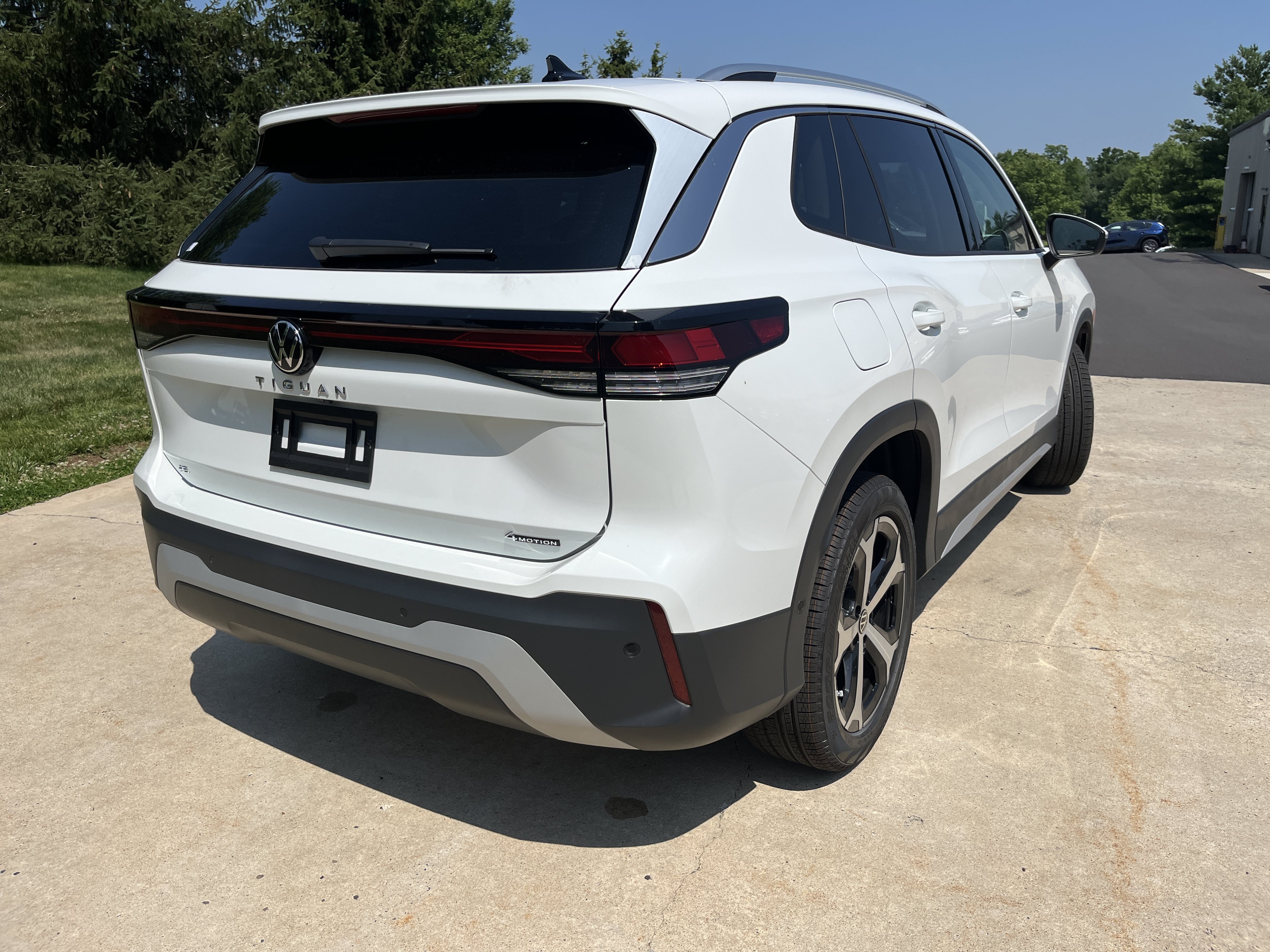 New 2026 White Volkswagen SE image 15