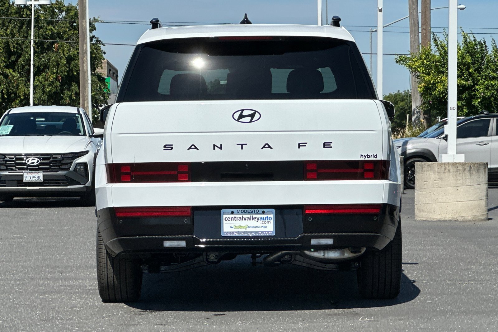 New 2026 Serenity White Hyundai Calligraphy image 5
