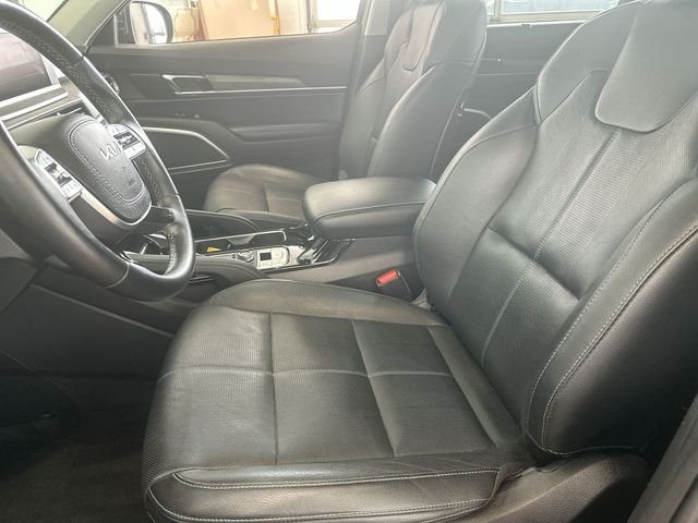 Used 2022 Gray Kia EX image 15