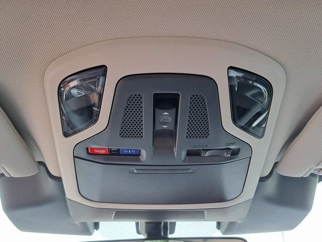 Used 2022 Black Subaru Touring image 19