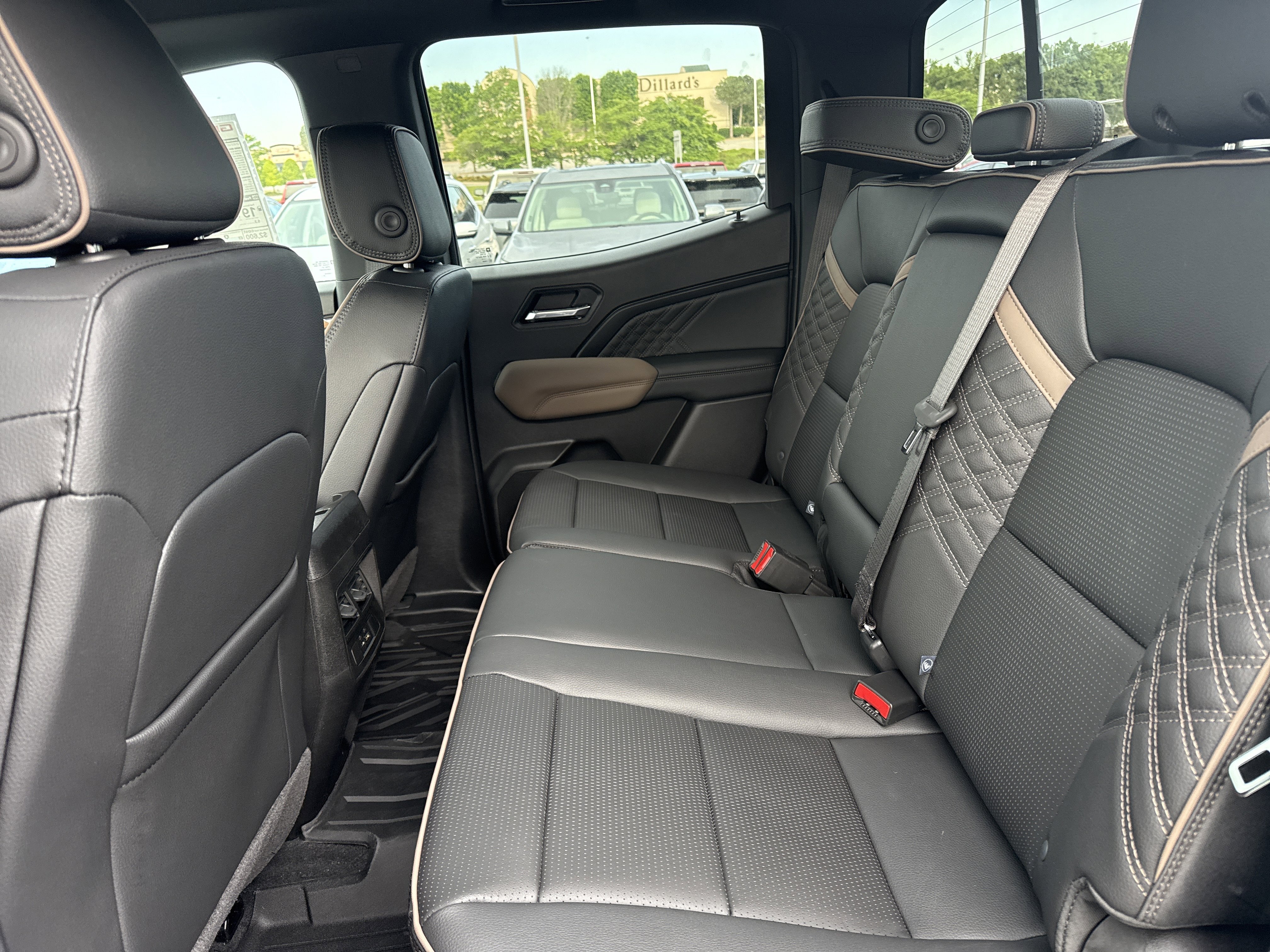 2026 GMC Canyon Denali - Photo 6