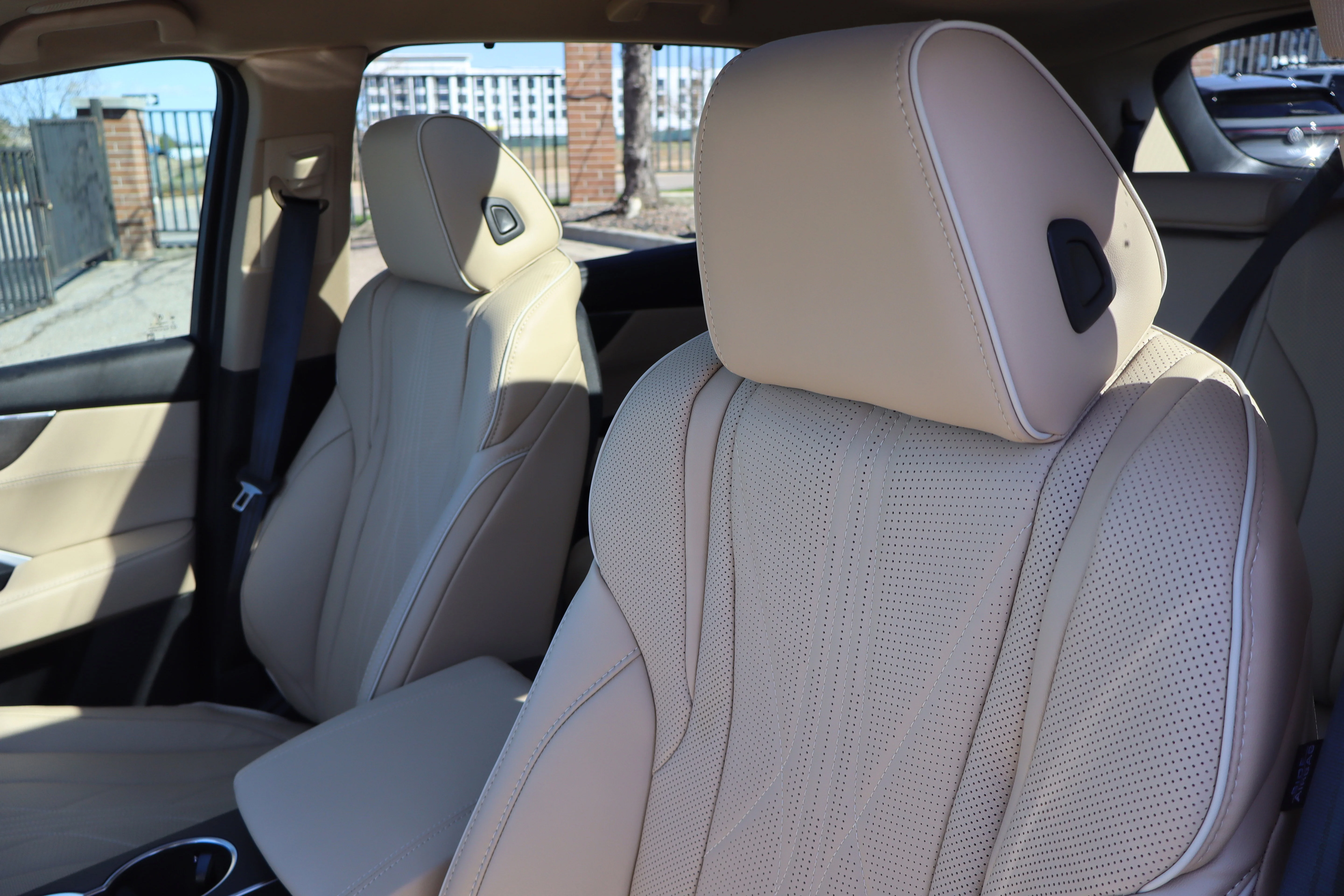 New 2026 Platinum White Pearl Acura w/Advance Package image 21