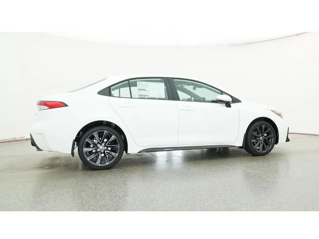 New 2026 Ice Cap Toyota SE image 33