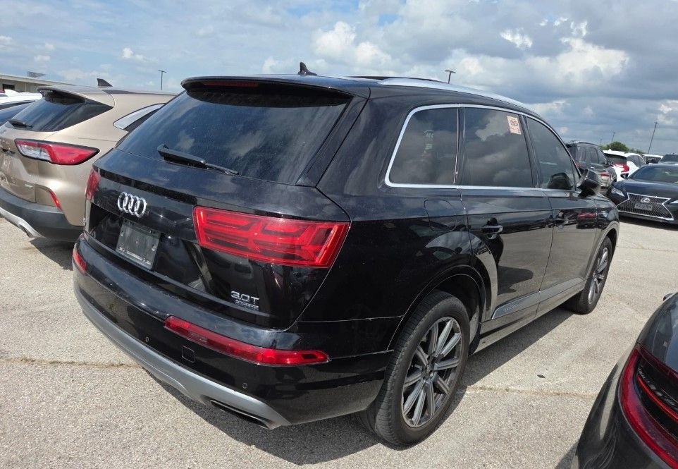 Used 2018 Black Audi 3.0T Premium Plus image 4