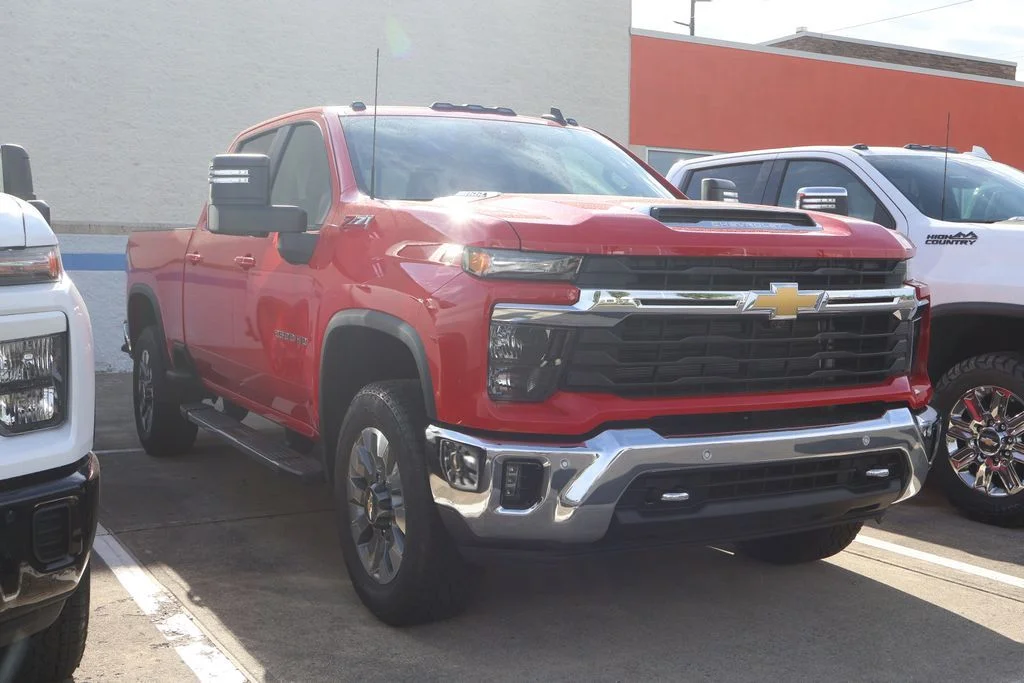 2026 Chevrolet Silverado 2500 HD LT - Photo 8