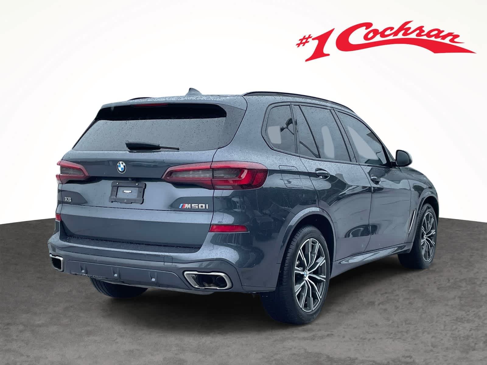 Used 2022 Arctic Grey Metallic BMW M50i image 10