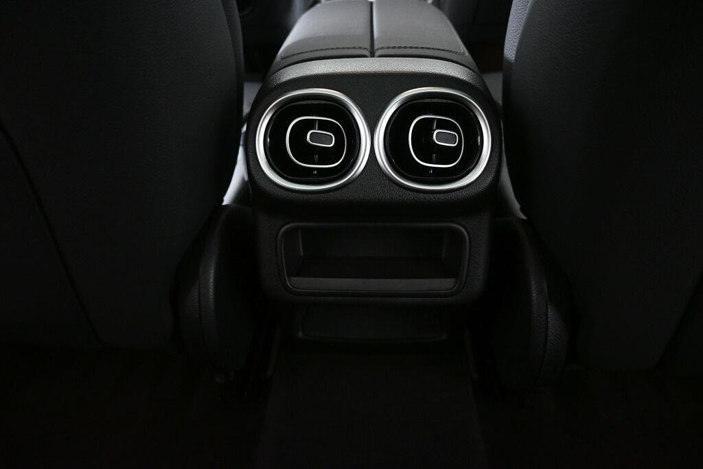 Certified Used 2025 Black Mercedes-Benz GLC 300 image 17