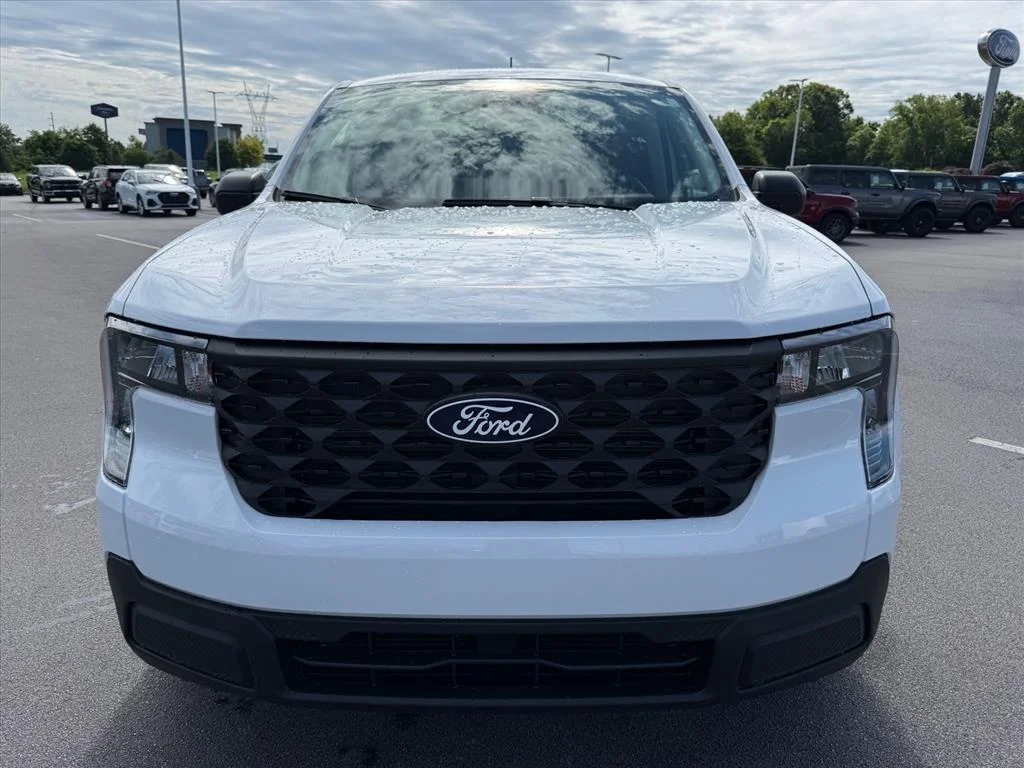 New 2026 Oxford White Ford XL image 2