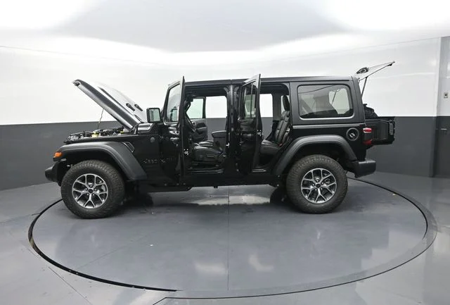 New 2026 Black Clear-Coat Exterior Paint Jeep Sport S image 33